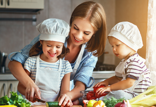 Mums with Kids cooking